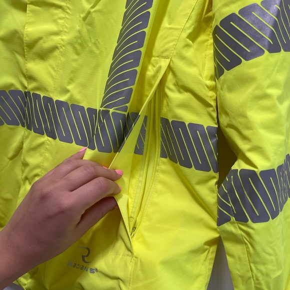 Women’s Radians Hi-Vis Rain jacket - Picture 9 of 13